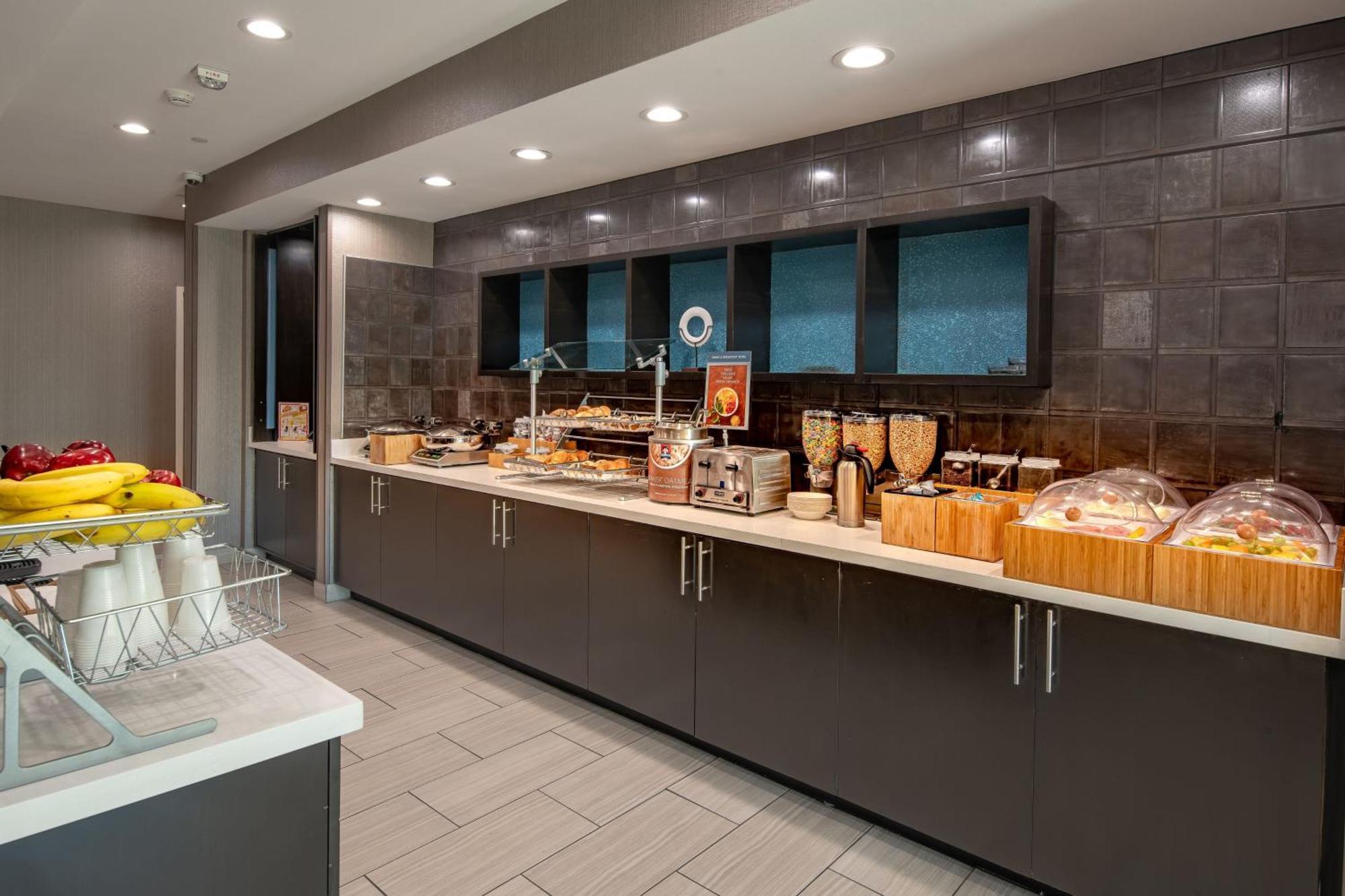 Springhill Suites Dallas Central Expressway Eksteriør bilde