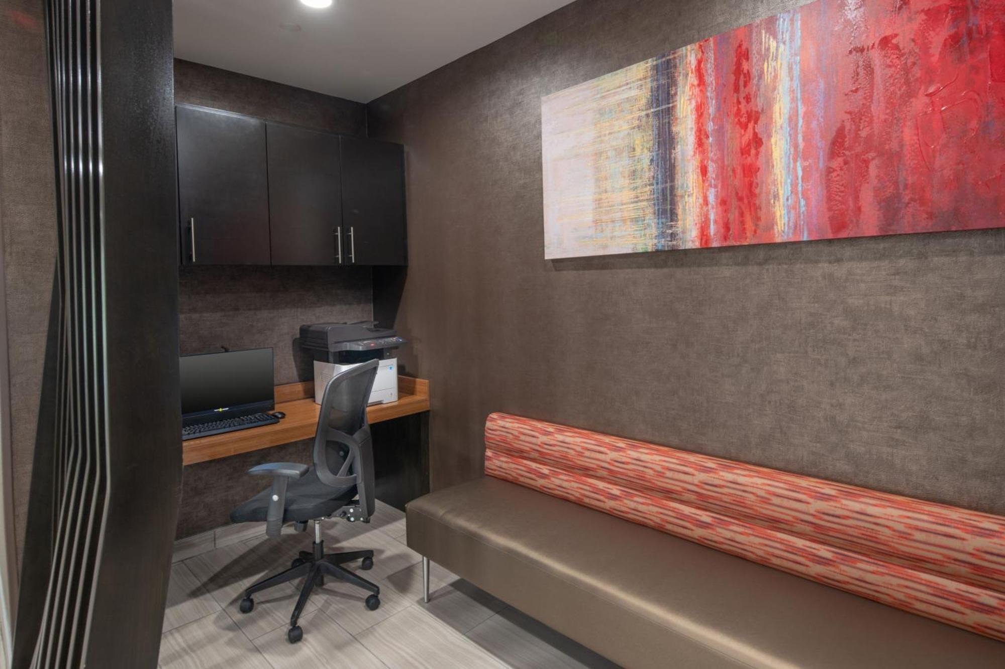 Springhill Suites Dallas Central Expressway Eksteriør bilde