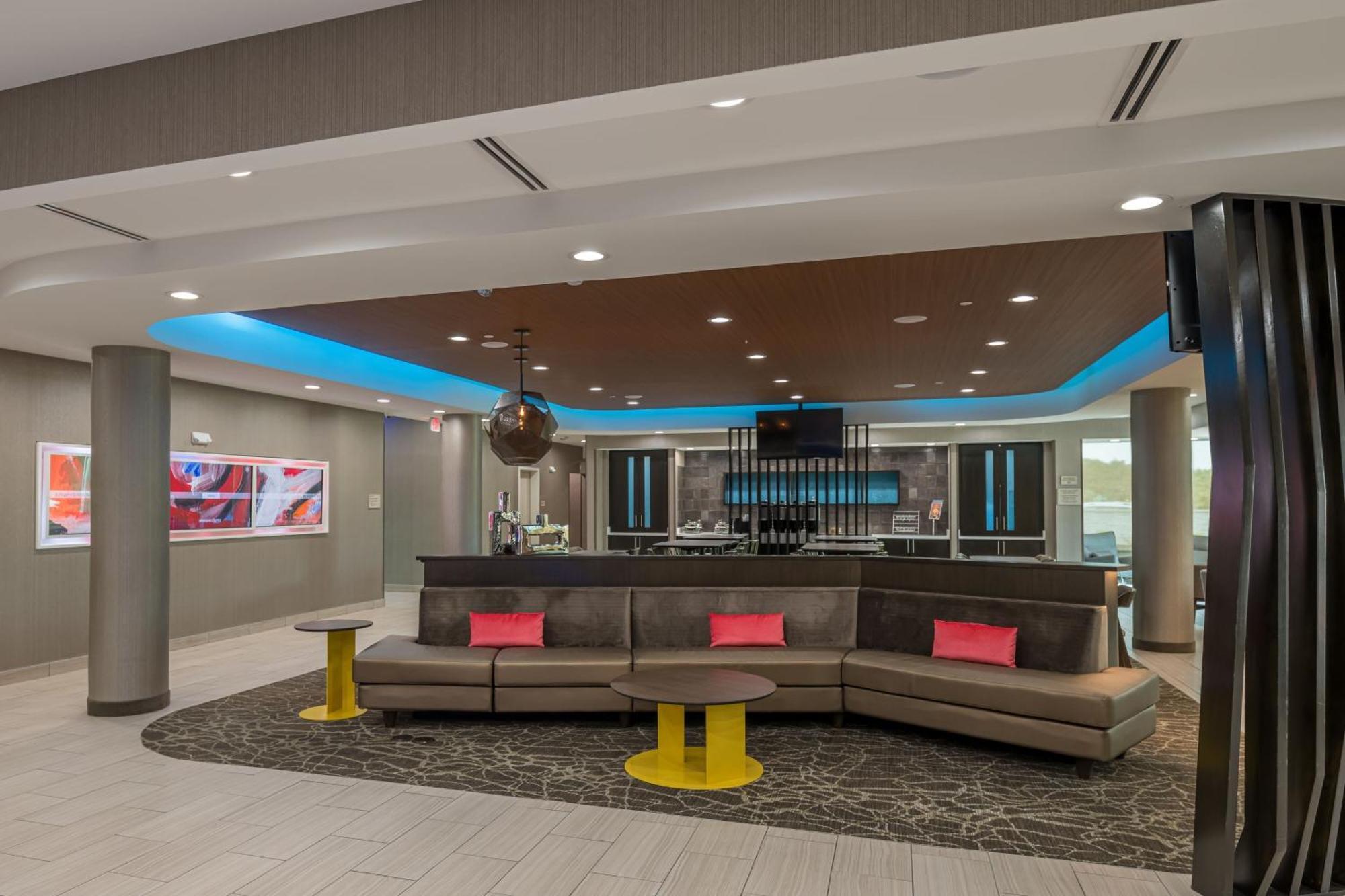 Springhill Suites Dallas Central Expressway Eksteriør bilde