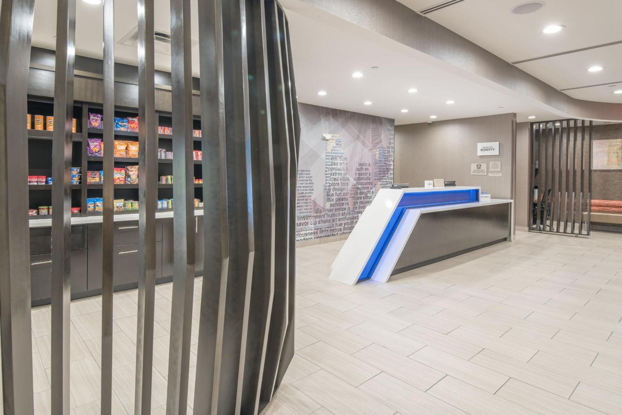 Springhill Suites Dallas Central Expressway Eksteriør bilde