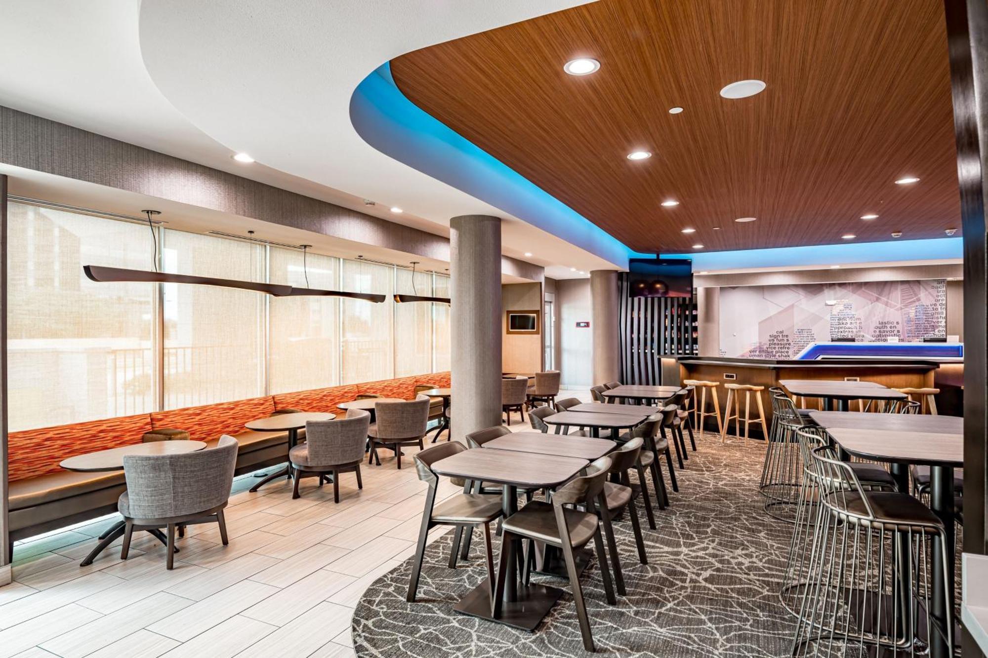 Springhill Suites Dallas Central Expressway Eksteriør bilde