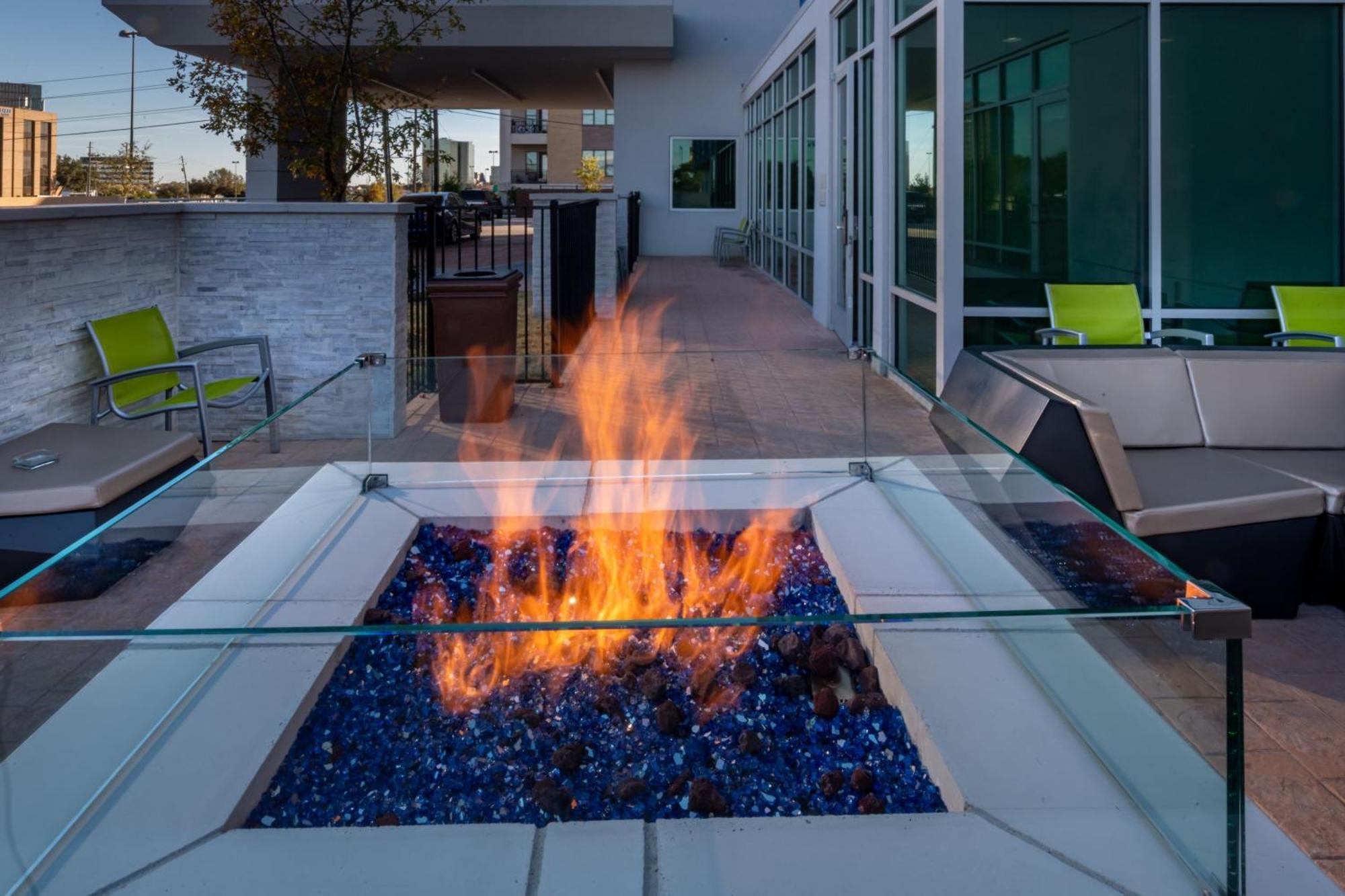 Springhill Suites Dallas Central Expressway Eksteriør bilde